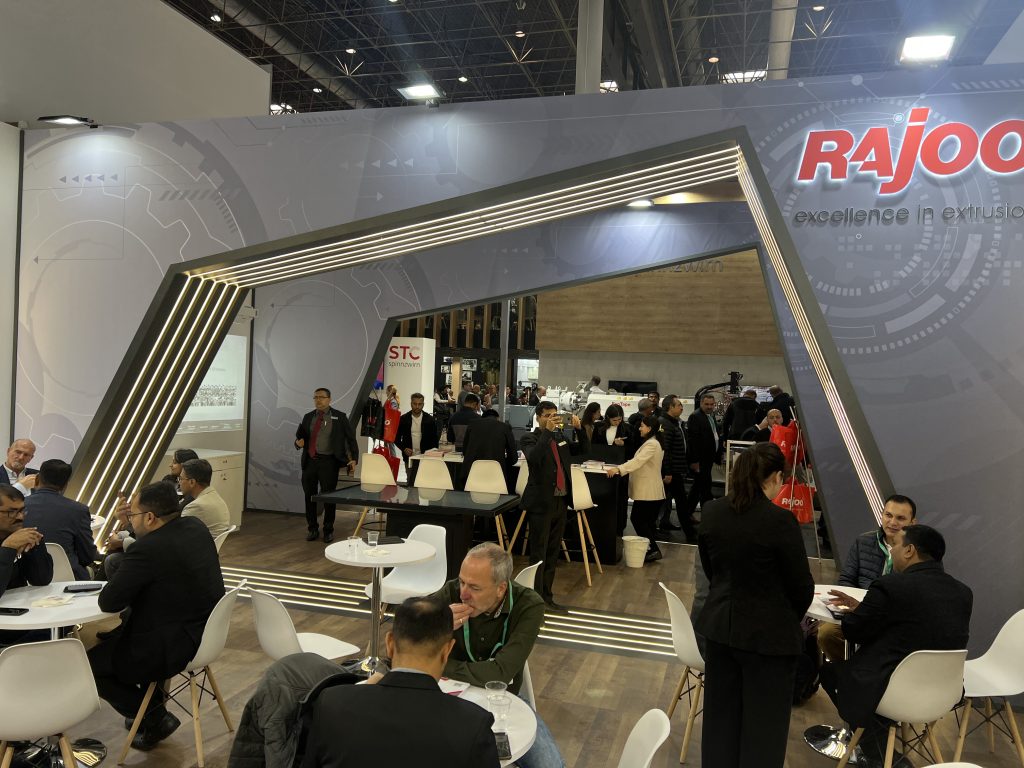 experiential booth design