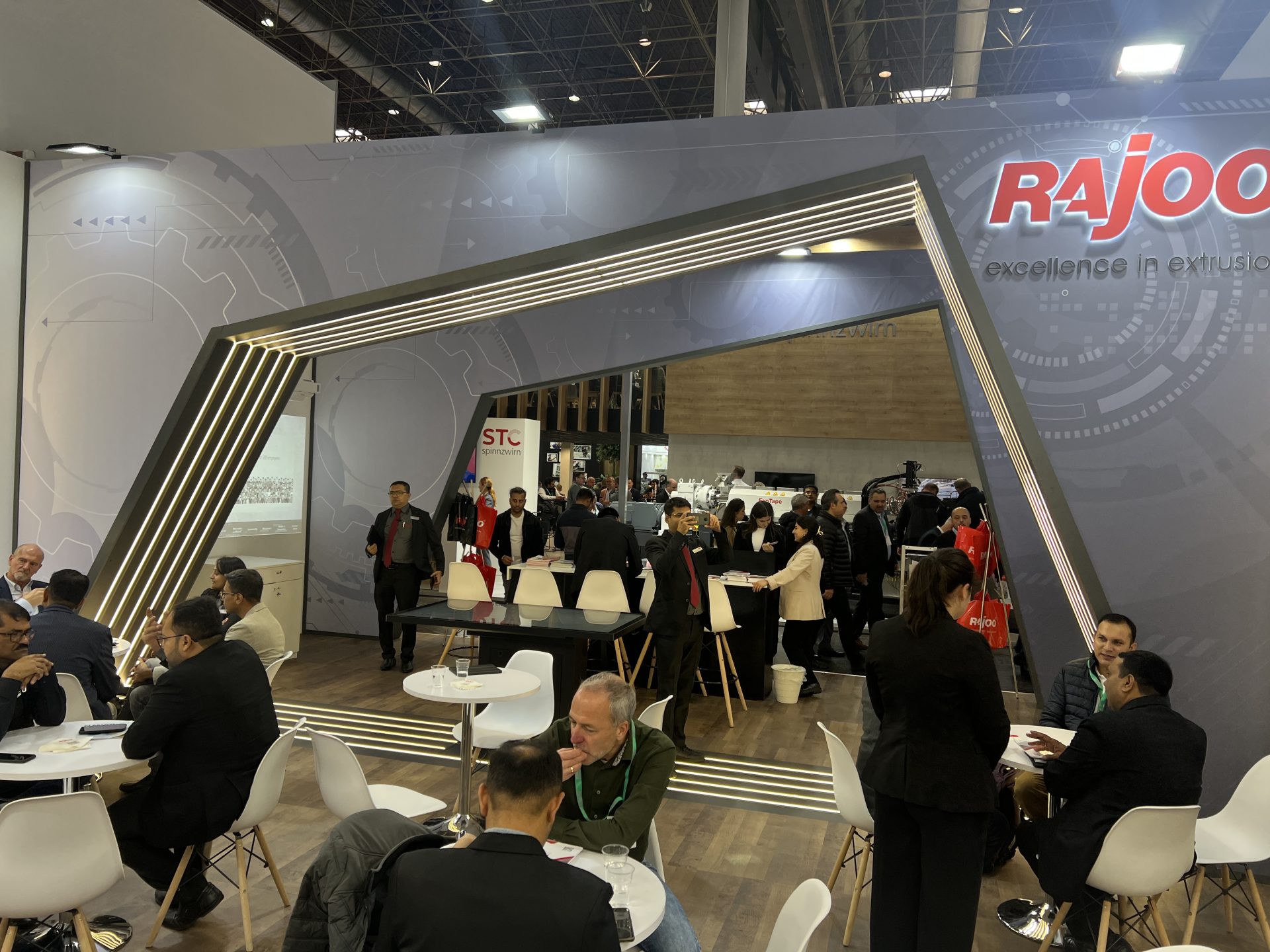 experiential booth design