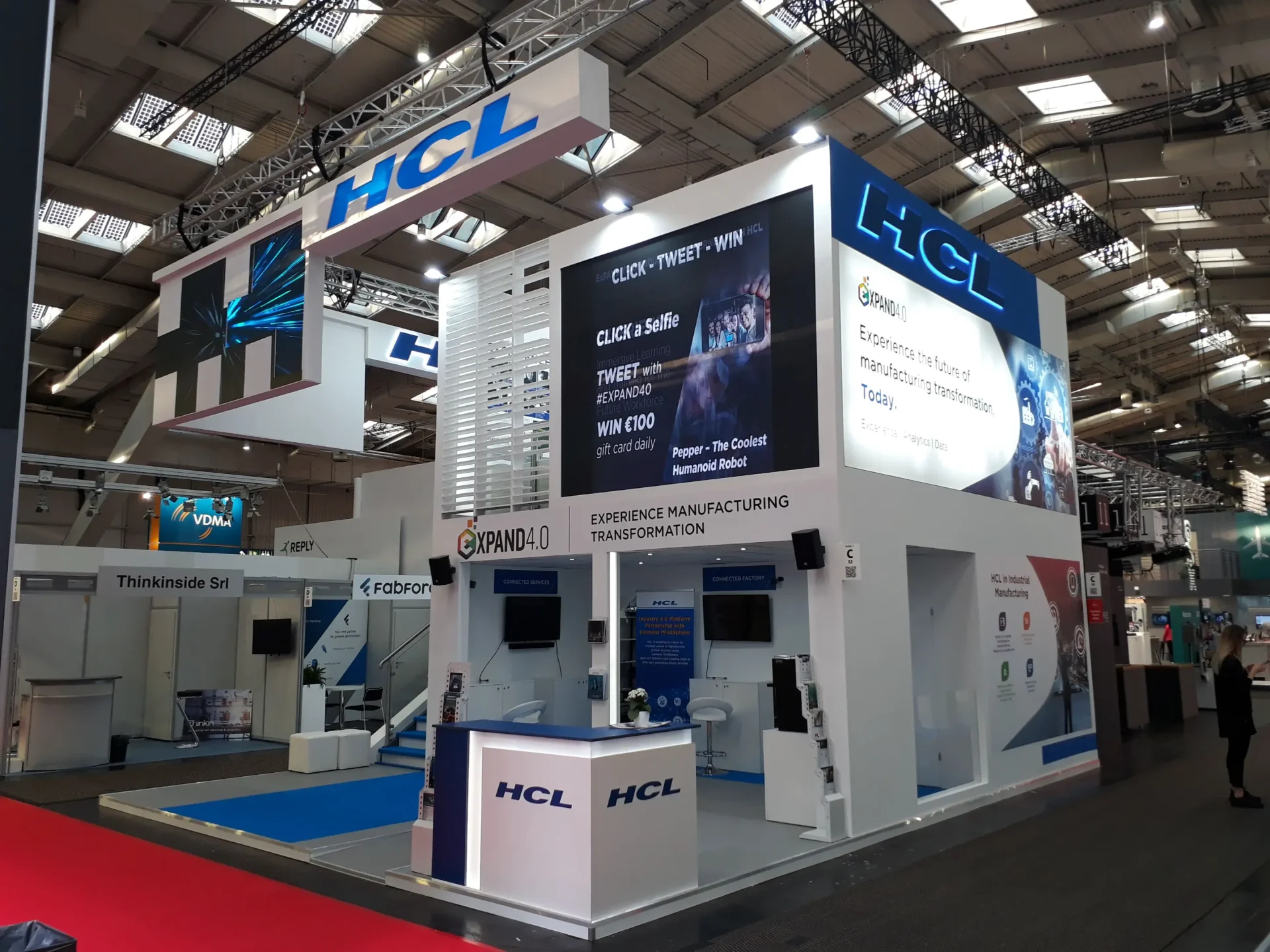 HCL Technologies - custom trade show booth