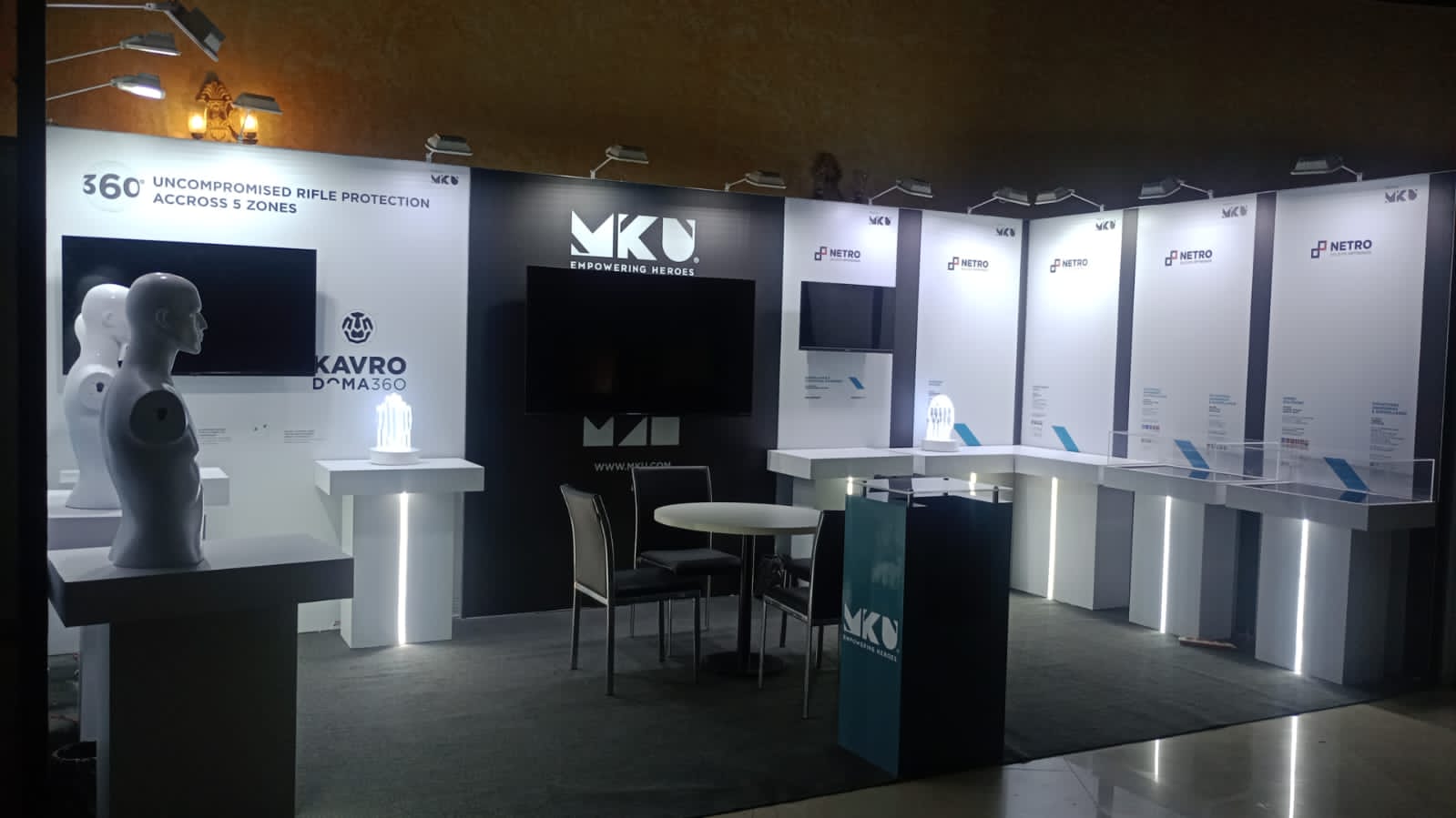 custom trade show exhibit