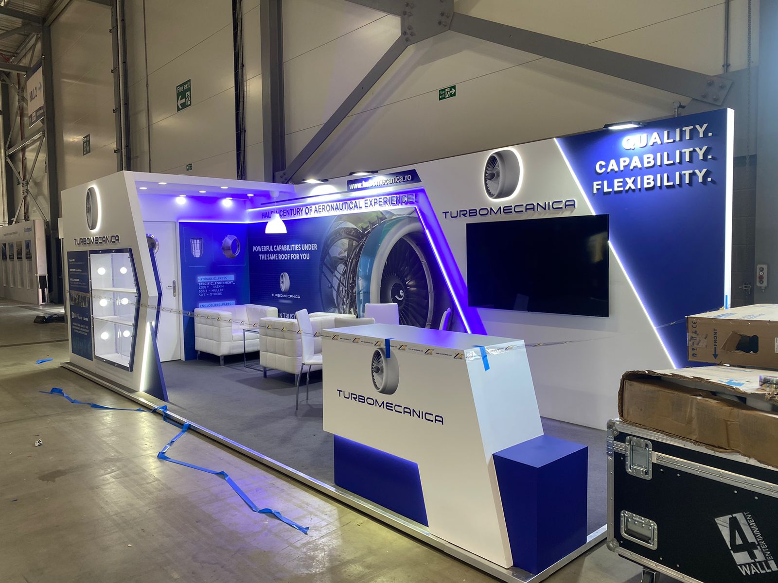 Turbomechanica-turnkey exhibit