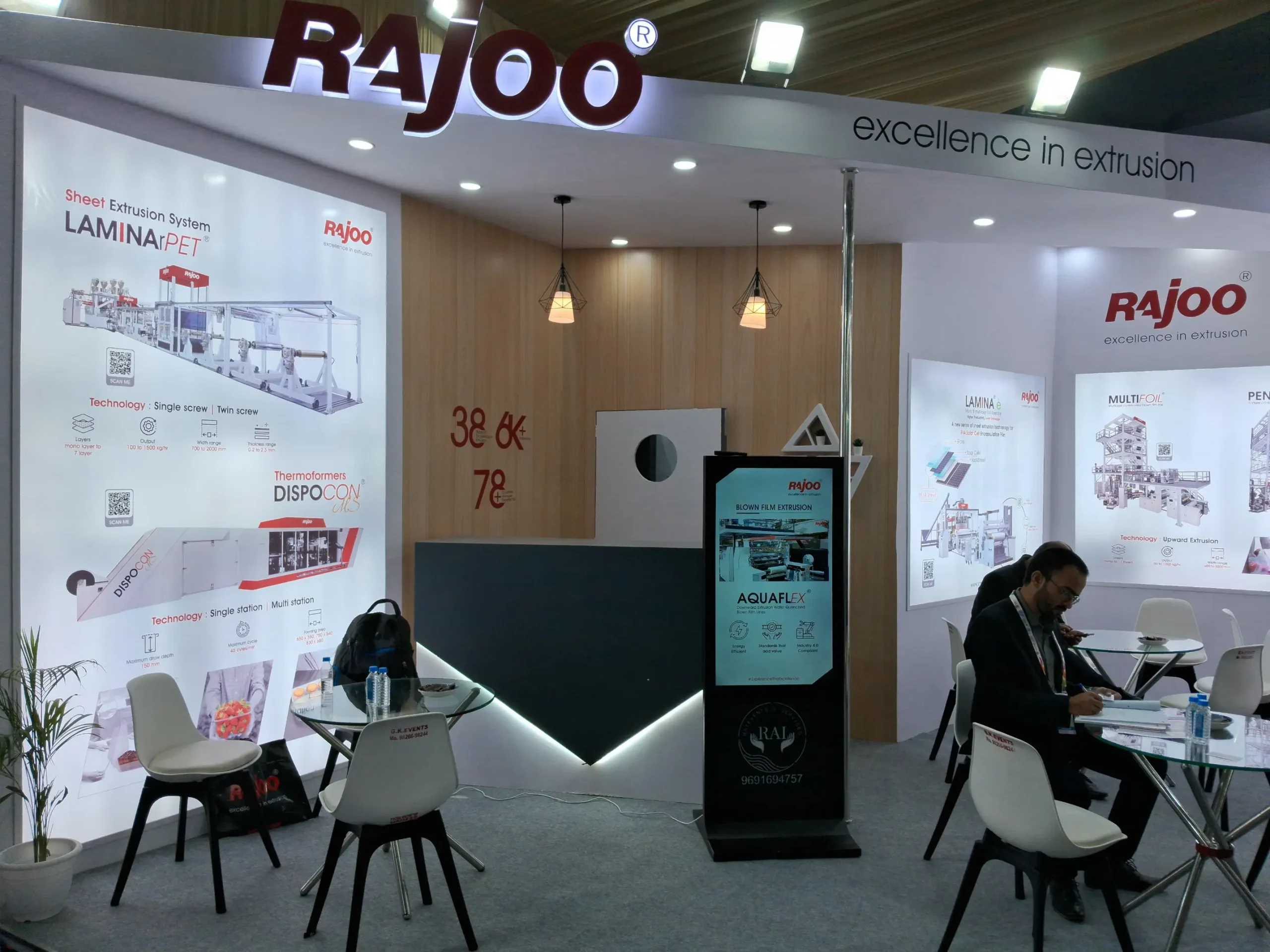 ada-compliant-exhibit-booth-design